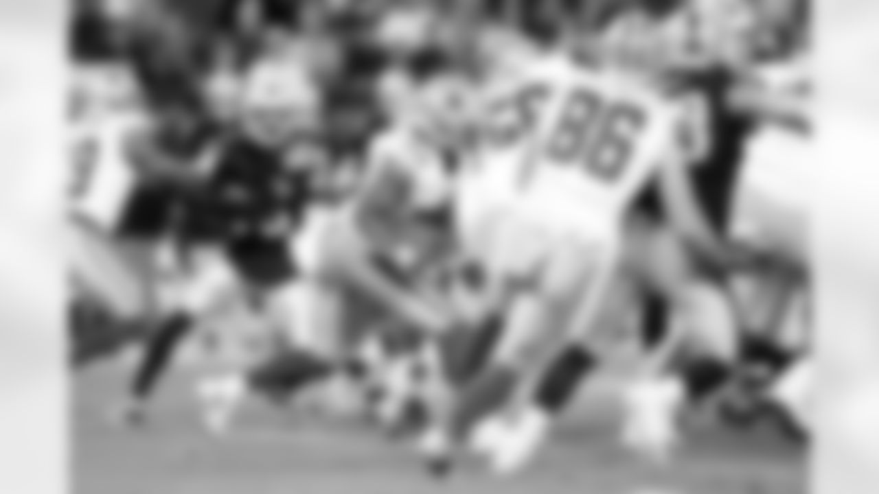 16 November 2025:   Views 
of the Dallas Cowboys during the first half of their NFL regular season game against the Las Vegas Raiders at Allegiant Stadium in Las Vegas, Nevada.  Photo by James D. Smith/Dallas Cowboys