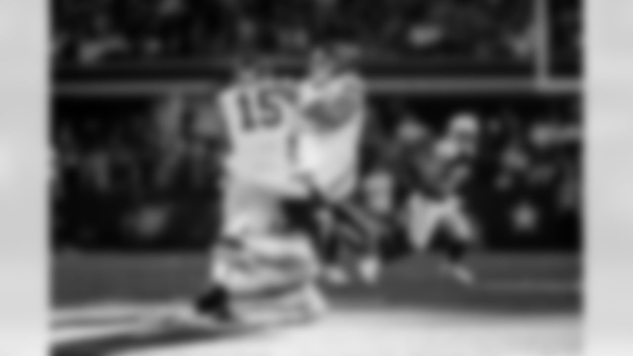 20251127_DAL_vs_KC_Action-117