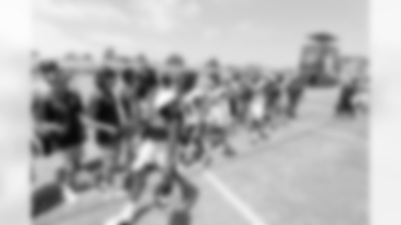 12 August 2025: Ben Franklin high school football with players
of the Dallas Cowboys during training camp in Oxnard, California. Photo by James D. Smith/Dallas Cowboys