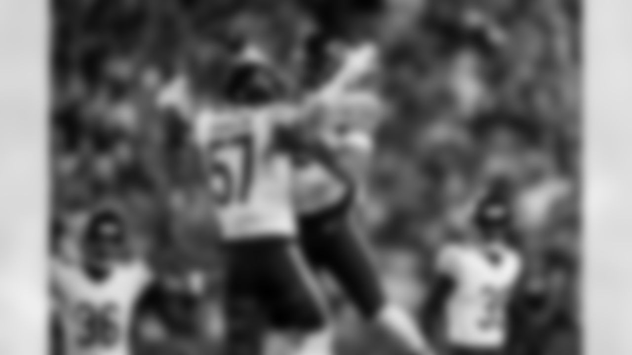 In the next two seasons with the Bears, Sanborn would play in all 34 of Chicago's games and combined for 100 tackles, 9 tackles for loss and 2.5 sacks. He also got his first career interception, which he returned back for 42 yards after the fact in 2023 against the Kansas City Chiefs. Sanborn was the third linebacker in the rotation for Chicago alongside Tremaine Edmunds and T.J. Edwards, but still made an impact defensively for the Bears