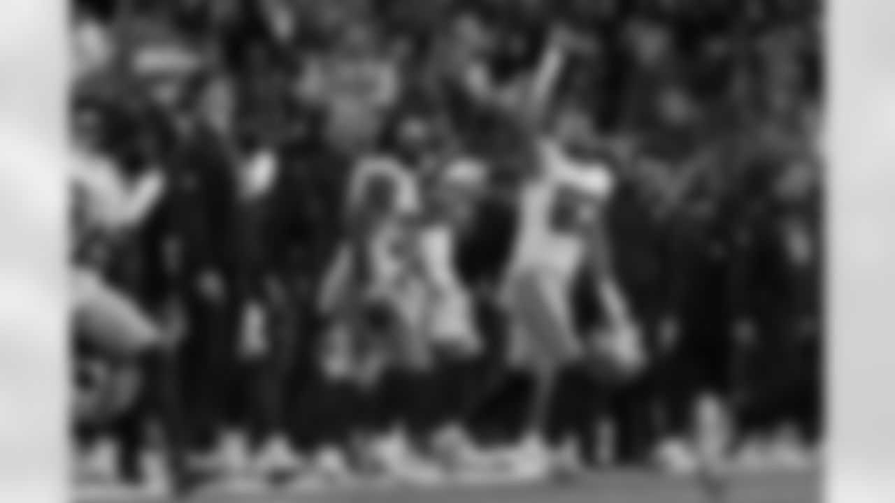 Quick Turnaround

This is the game where Brian Schottenheimer's "midnight rule" will have to not only apply to himself, but the rest of the team as well. 

It's the first of three games that the Cowboys will play in 12 days, with an extremely quick turnaround coming as the Kansas City Chiefs come to Arlington on Thursday for Dallas' annual Thanksgiving game. 

Following that, the Cowboys will get a week before their next game, but in a Thursday-to-Thursday format with a road game against the Detroit Lions following that. Earlier in the week, Dak Prescott called it a stretch that would ultimatley define their season. So far, they got off to a good start.