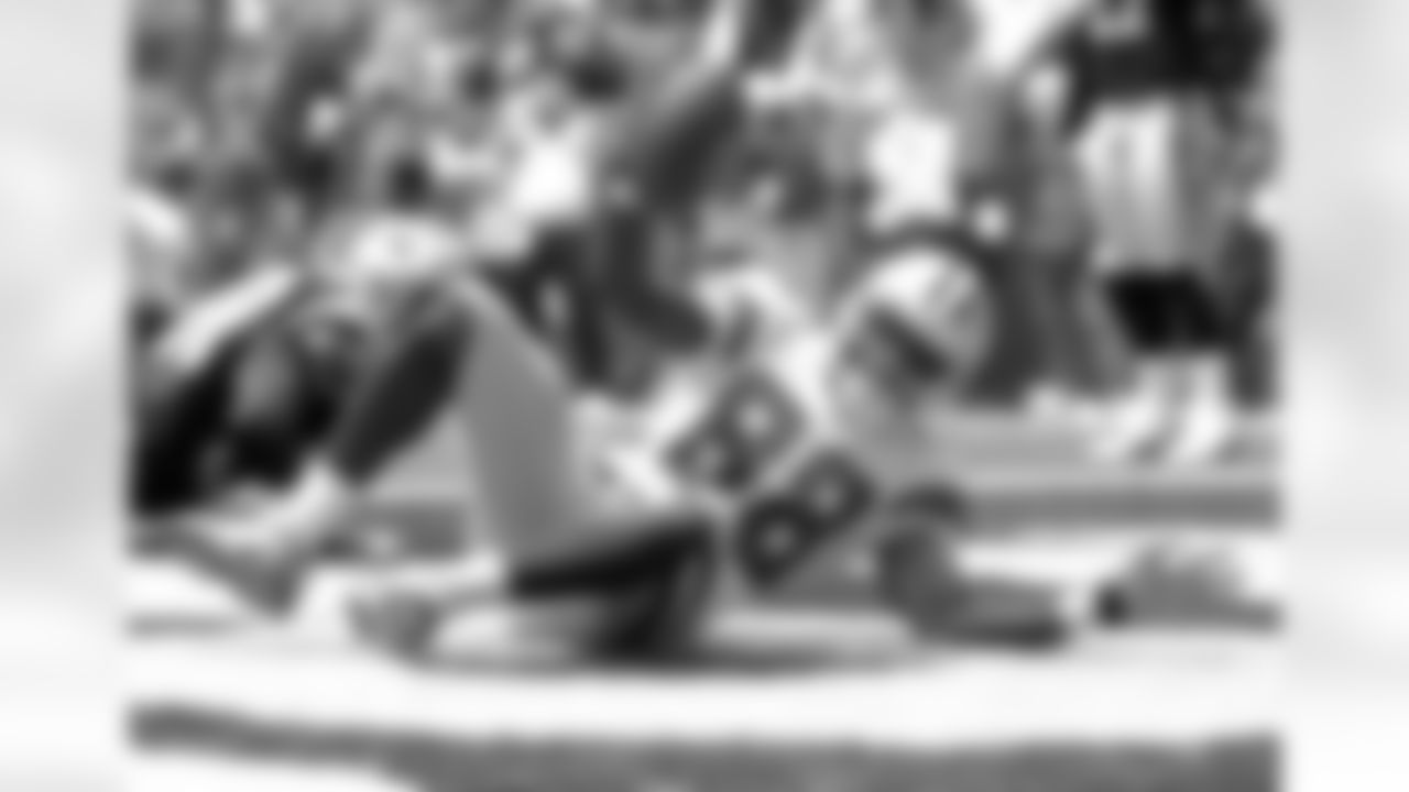 1) This former No. 88 wide receiver caught a 24-yard pass with 56 seconds left to defeat the Panthers, 14-13, on Oct. 13, 2002.
A rookie that season, Antonio Bryant totaled three catches for 45 yards and the game-winning score in the victory over Carolina, the second touchdown of his young career. Bryant never lived up to the No. 88 mystique, though, playing two full years in Dallas before being traded midway through the 2004 campaign to Cleveland.