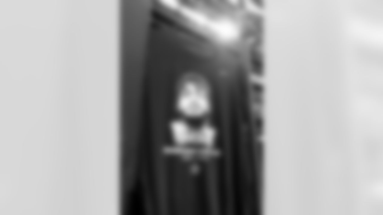 20251117_DAL_@_LV-43