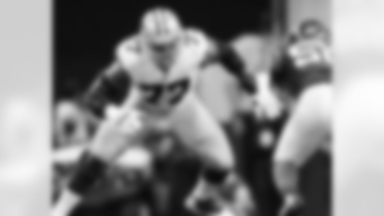 1) This perennial Pro Bowl tackle for the Cowboys finished his NFL career with the Jets.
Tyron Smith played 13 years with the Cowboys, earning eight trips to the Pro Bowl and two first-team All-Pro honors. He was also named to the All-Decade Team for the 2010s. Smith closed out his NFL career by suiting up for the Jets in 2024.