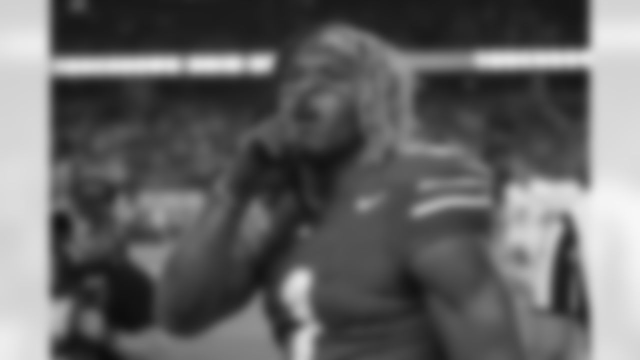 Quinshon Judkins (RB – Ohio State)
DRAFT GUIDE OVERVIEW: Judkins made an immediate impact with Ole Miss by winning the SEC Freshman of the Year Award in 2022 and earning all-conference honors in his first two seasons with the Rebels. So to see his name in the transfer portal and ultimately commit to the Buckeyes before his junior year was a shock. His time in Columbus was much different while sharing the backfield with TreVeyon Henderson. Still, there were times when Judkins outshined his co-runner, including a 100-yard, two-touchdown effort in the national championship game against Notre Dame.