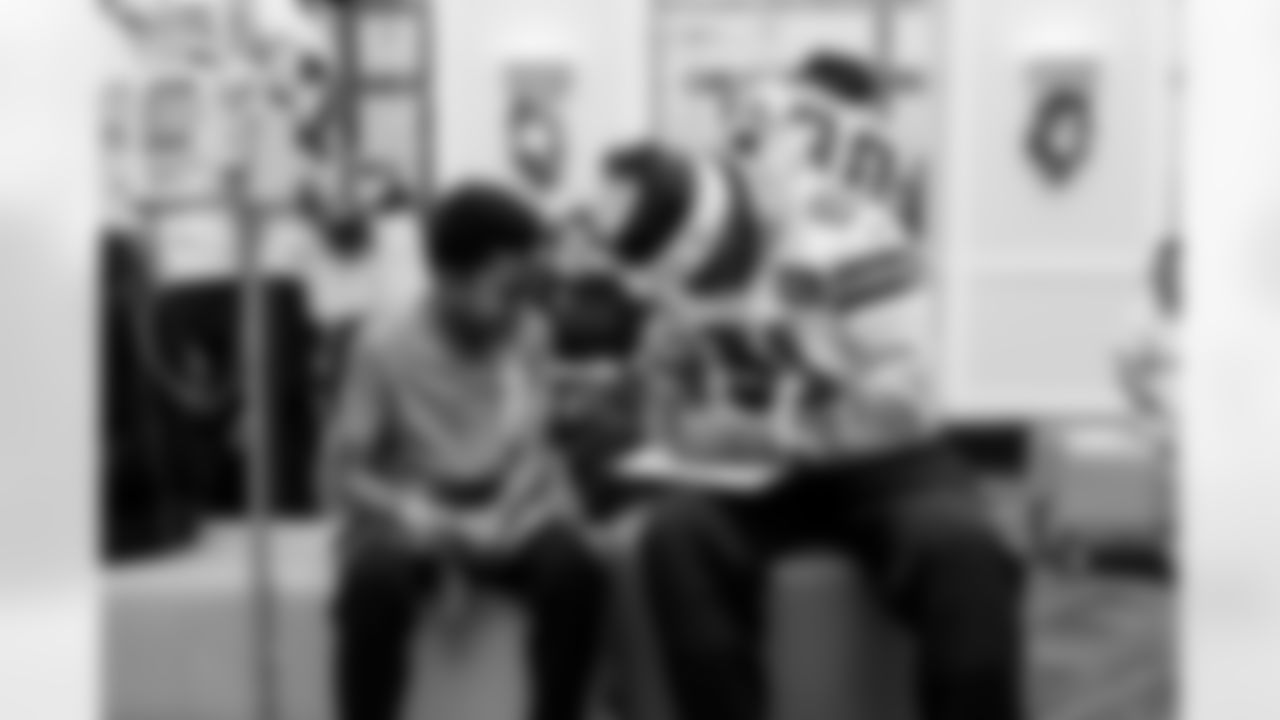 20251208_Cook's Fort Worth Hospital Visit_007