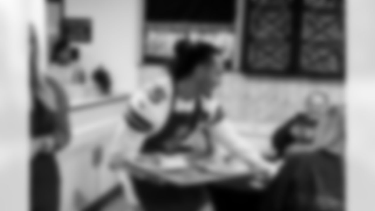 20251112_Early_Thanksgiving_Dallas_061