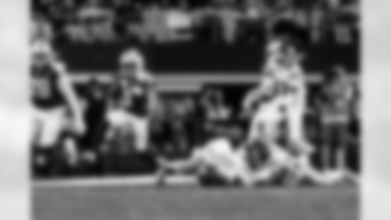 20251127_DAL_vs_KC_Action-207