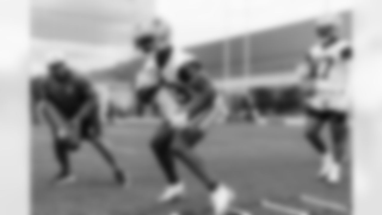 Frontrunner at RB, or nah?

Dating back nearly 15 years, you'd be hard-pressed to find many, if any, situations wherein the Cowboys entered training camp without at least an inkling of who their lead running back will be, but that is indeed the situation going in the 2025 version, and with four new faces in the group, no less.

JaVonte Williams and Miles Sanders are the longest-tenured NFL veterans of the bunch, true enough, but is there a glimmer of a frontrunner right now?

"They'll all get fair shots. The problem with OTAs, for a running back, is that the game is meant to be played very physically. The way you run through the holes differently when you're in pads is different than when you're running in shorts and t-shirts. They'll all get [first-team] reps."