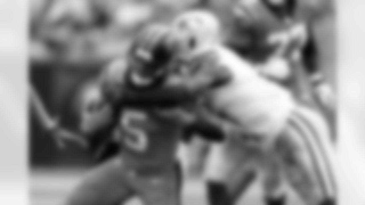 Last Laugh
Former Cowboys running back Rico Dowdle said earlier in the week that his former team would have to "buckle up" before facing him fresh off a career-high 206-yard rushing performance.
Dowdle backed up his words on Sunday, rushing for 183 yards and adding 56 in the receiving game to finish with a grand total of 239 yards of offense for Carolina. The exclamation point for Dowdle came on the first drive of the second half for Carolina, where a miscommunication in the Cowboys' secondary left Dowdle wide open, and Bryce Young found him for a 36-yard touchdown.
"Great job tonight, great job last week," Cowboys quarterback Dak Prescott said when asked what his message would be for his former teammate. "He told us to buckle up, and he got the last laugh."
