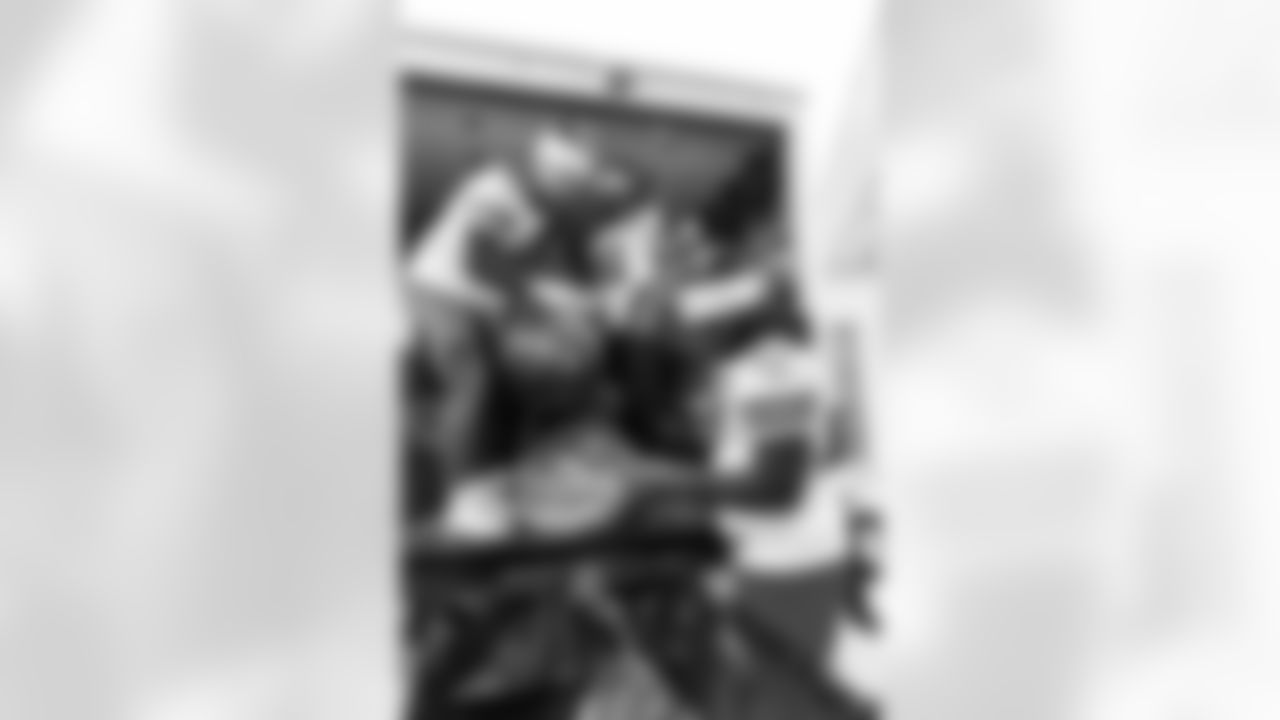 20251201_Rookie_Club_Angel Tree-60