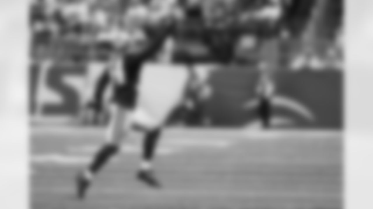 Williams Blocks Again

For the second time this season, Sam Williams came up with a block on special teams to set Dallas up in optimal field position. It's Williams' third block kick of his career, and that's good for half of Dallas' blocked kicks since 2022, as they've had six total. 

As Jake Bates came on the field to attempt a 52-yard field goal that would've made it a 14 point Lions lead, Williams was able to get a hand up and tip the ball, giving the Cowboys the ball at their own 42. The next drive would result in a field goal for Dallas, which ended up being an important three points at the time. 

His first block on special teams came against the Arizona Cardinals on a punt, which bounced all the way into the back of the end zone and was recovered by Marshawn Kneeland for a Dallas touchdown.