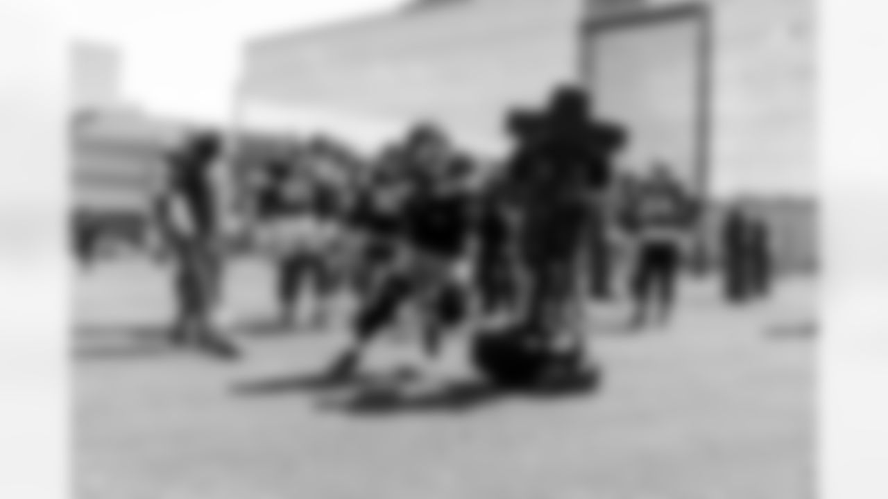 20251008_DAL_Practice-112