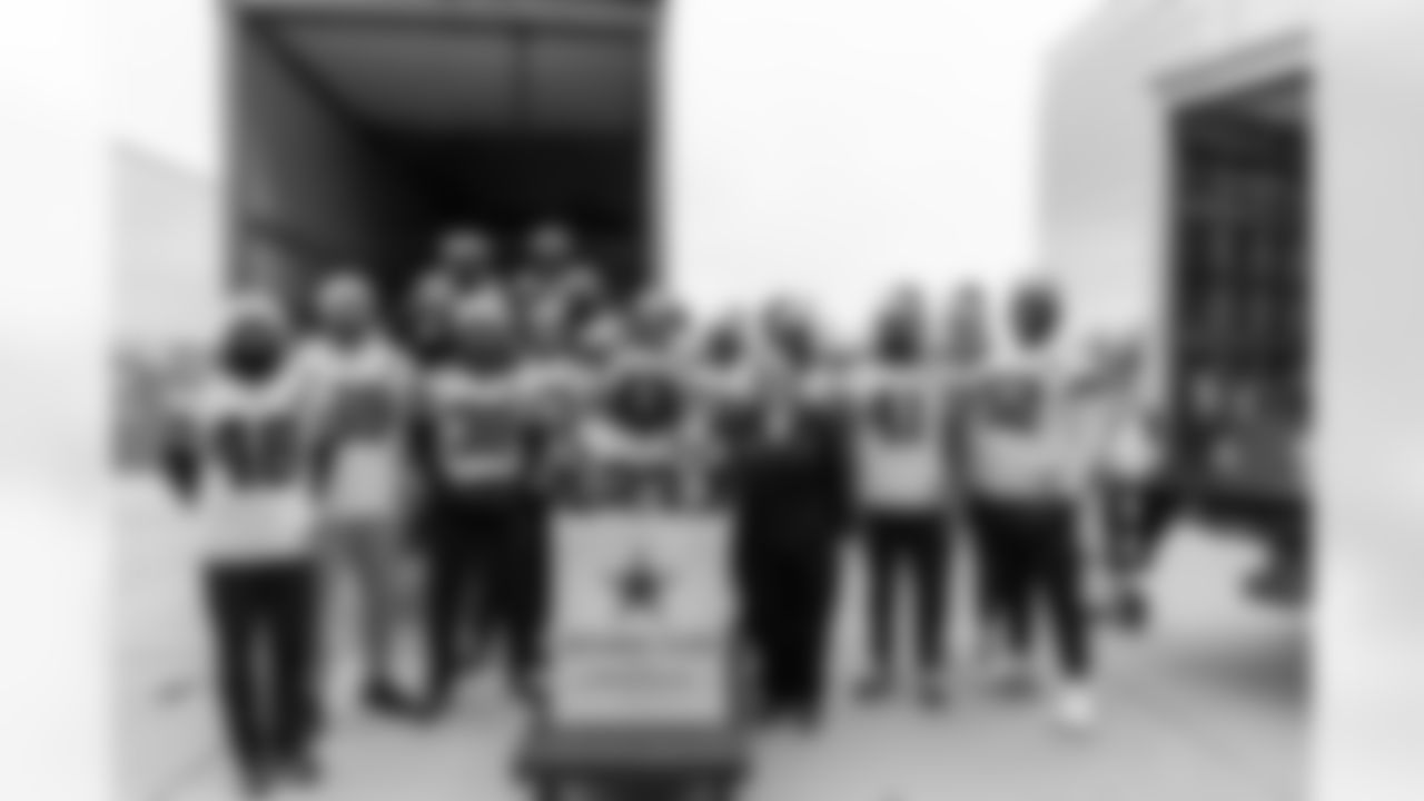 20251201_Rookie_Club_Angel Tree-62