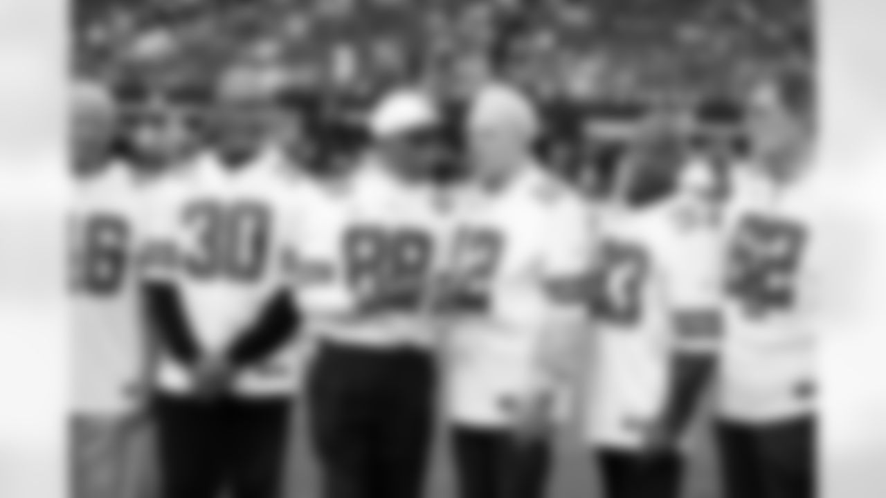 Drew Pearson still trying to tell Roger that he was open? Surrounded by players from that era - Mark Washington (46), Timmy Newsome (30), Tony Dorsett (33) and John Fitzgerald.