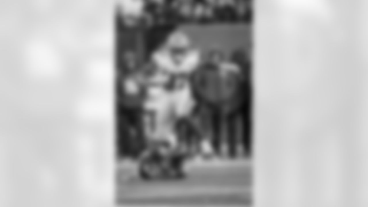 Extended looks for younger players

From Joe Milton entering in the second half to two rookie running backs exchanging most of the carries out of the backfield the Cowboys got extended looks at some of their younger talent. 

Milton finished his outing with 73 yards on 7/13 passing with no touchdowns and an interception. On the ground, Milton added four carries for 43 yards. 
Dallas' rookie RB duo of Jaydon Blue and Phil Mafah did a majority of the work in the ground game, with both cashing in on their first career NFL rushing touchdowns. They became the fifth rookie duo to score rushing touchdowns in the same game in franchise history, and combined for 82 yards on 21 carries.