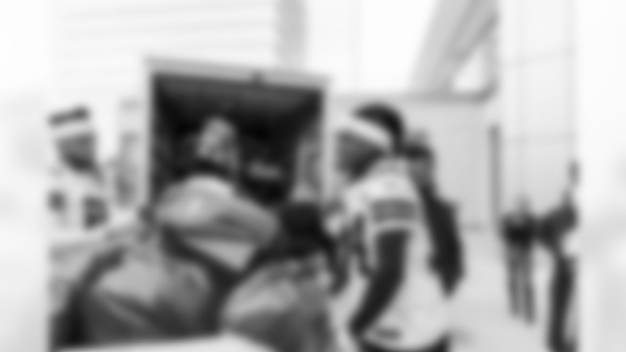 20251201_Rookie_Club_Angel Tree-39