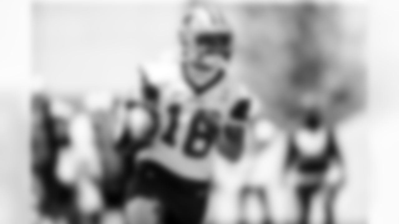Cropper continues practice dominance
By now, Cowboys fans have become accustomed to seeing Jalen Cropper stand out in offseason practice sessions and even training camp. He shined again on Tuesday, reeling in multiple targets from all three quarterbacks during the team and 7-on-7 reps of practice. Cropper mixed in-and-out of the lineup against cornerbacks like Israel Mukuamu and Luq Barcoo, piecing together a solid day of work. – Kyle Youmans