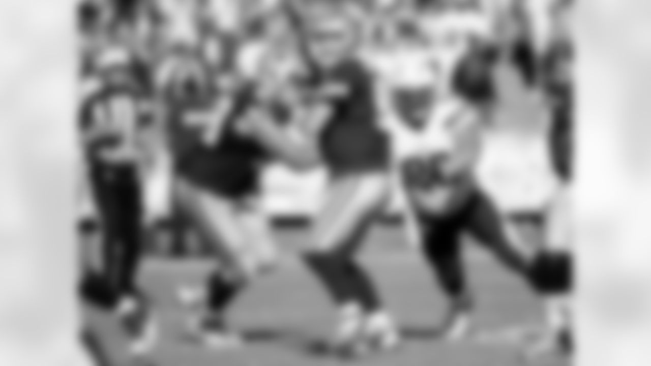 *10) Which former Cowboys quarterback grew up in Wisconsin but was actually born in San Diego, the original home of the Chargers? *
Although Tony Romo grew up in Burlington, Wisconsin, he was born in San Diego while his father Ramiro was serving in the Navy. During his career, Tony started only one game back in his birthplace, facing the Chargers on Sept. 29, 2013. And he had a good day, throwing for 246 yards with two touchdowns and no interceptions for a 108.6 passer rating. Despite his efforts, though, the Cowboys fell to the Chargers, 30-21.