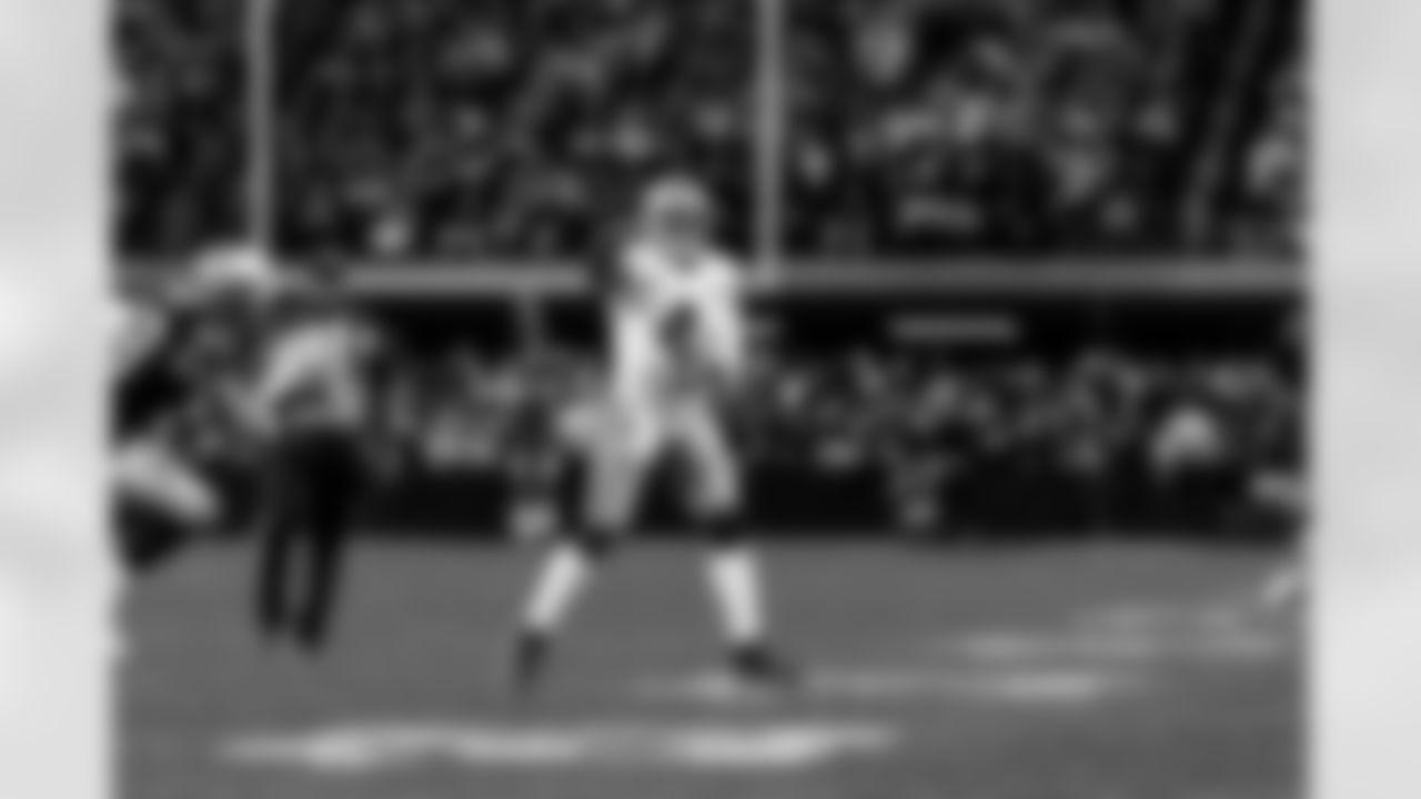 20251117_DAL_@_LV-596