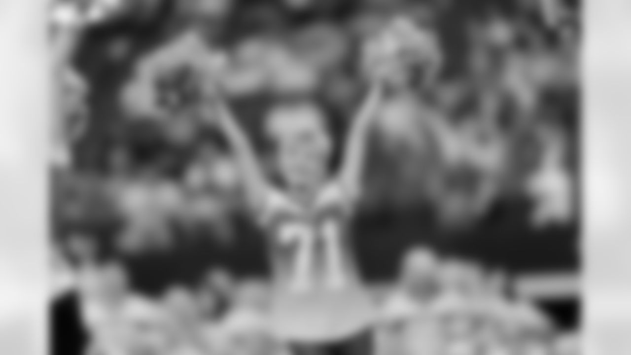 19 October 2025:   Cheerleaders halftime show
of the Dallas Cowboys during their regular season 44-22 win over the Washington Commanders at AT&T Stadium in Arlington, Texas.  Photo by James D. Smith/Dallas Cowboys