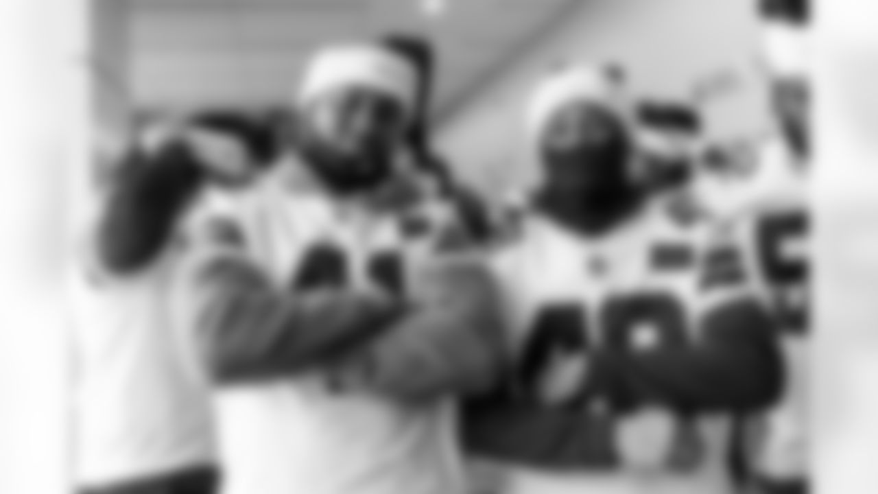 20251201_Rookie_Club_Angel Tree-10