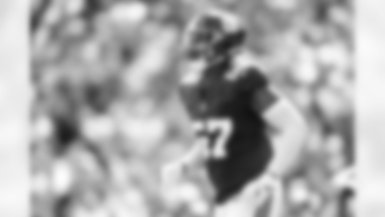 Welcome Back
The Cowboys will face a former third-round pick in Chauncey Golston, who is now a member of the Giants.
Golston, who played four years in Dallas from 2021-24, signed a free-agent deal with the Giants in the offseason.
He's part of a deep and talented Giants D-line that features the likes of Dexter Lawrence, Abdul Carter, Brian Burns and Kayvon Thibodeaux.
Coaching that Giants' D-line is veteran coach Andre Patterson, who served as the Cowboys' defensive line coach from 2000-02.