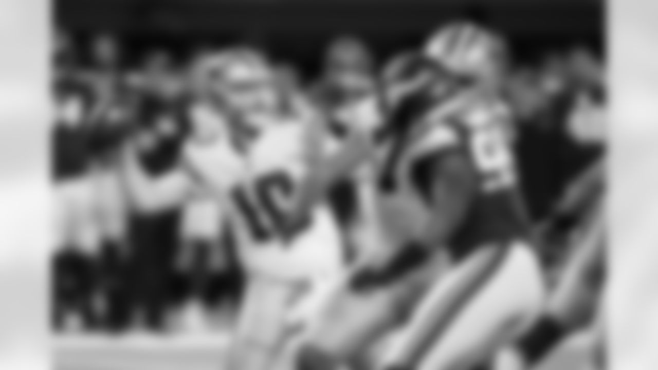 *17) The Cowboys have had only six 300-yard passing games against the Vikings in franchise history. Who was the last player to accomplish that feat? *
Making his first NFL start for an injured Dak Prescott, Cooper Rush lit up the Vikings on Sunday Night Football in Minnesota. Rush threw for 324 yards and 2 TDs in a 20-16 win, extending the Cowboys' win streak that year to six straight games. It was Rush's only start for that season.