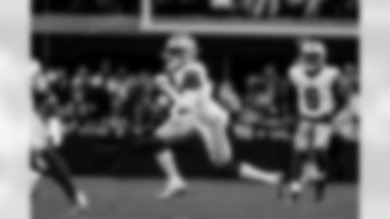 20251117_DAL_@_LV-547