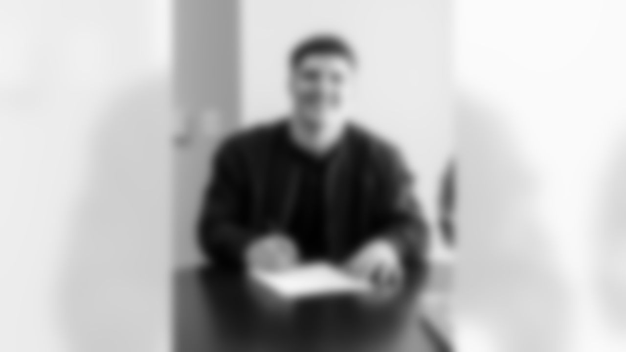 #57 | MLB | Jack Sanborn
Sanborn signed with DAL (3/12)