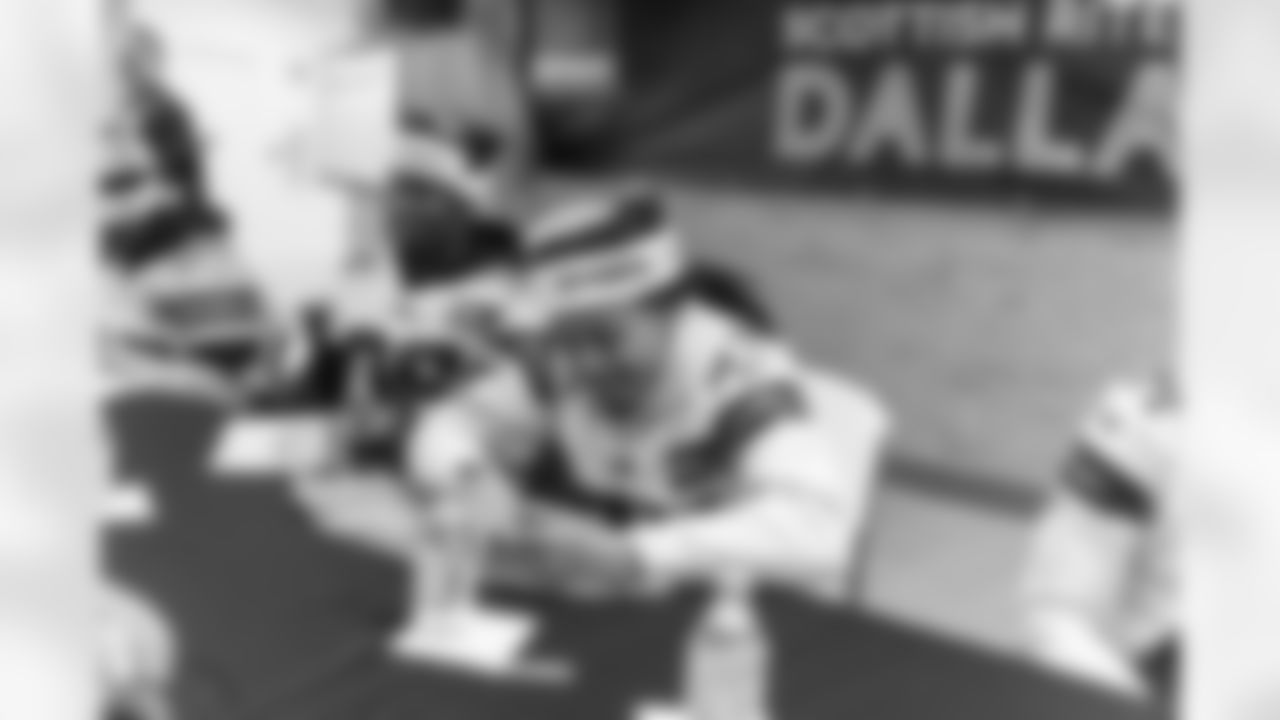 20251208_Hospital_Visits_Scottish_Rite-25