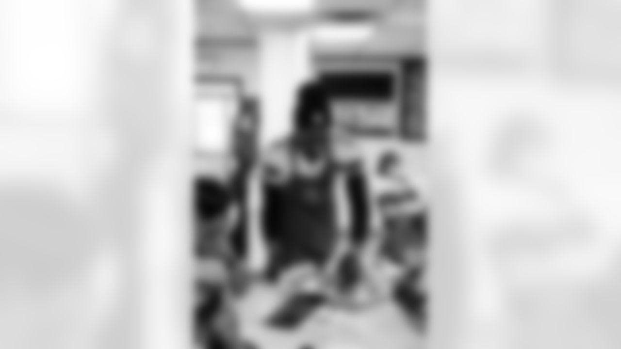 20251112_Early_Thanksgiving_Dallas_052