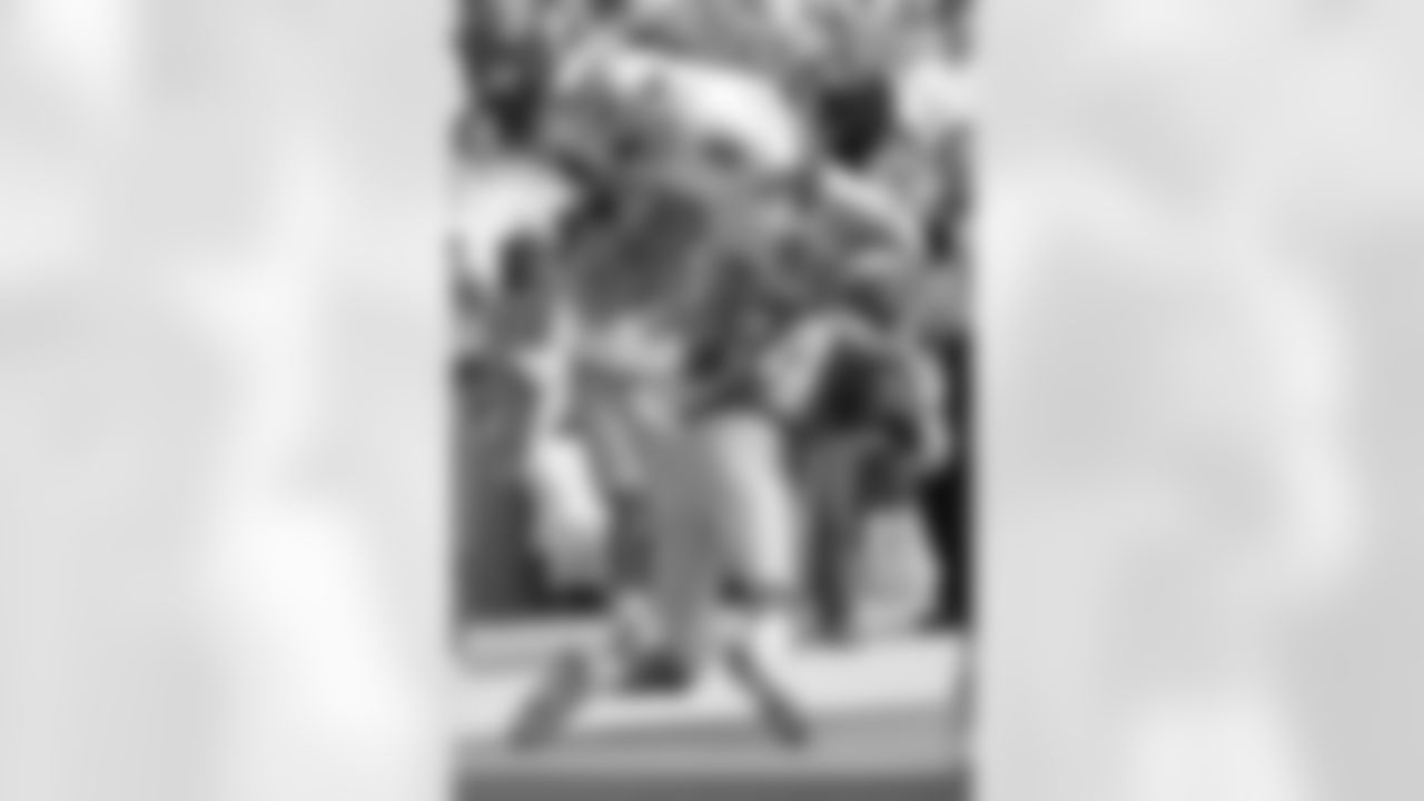 15) How long has it been since the Cowboys last beat the Broncos? Remarkably, the last time Dallas defeated Denver came 30 years ago in a 31-21 win at Texas Stadium on Sept. 10, 1995. Quarterback Troy Aikman led the effort with a pair of touchdown throws and a diving, flipping run into the end zone for a score.