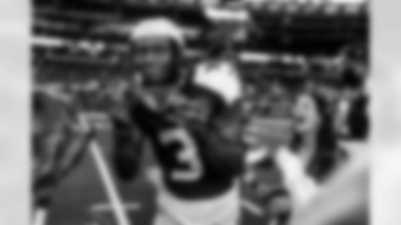 20251127_DAL_vs_KC_Action-425