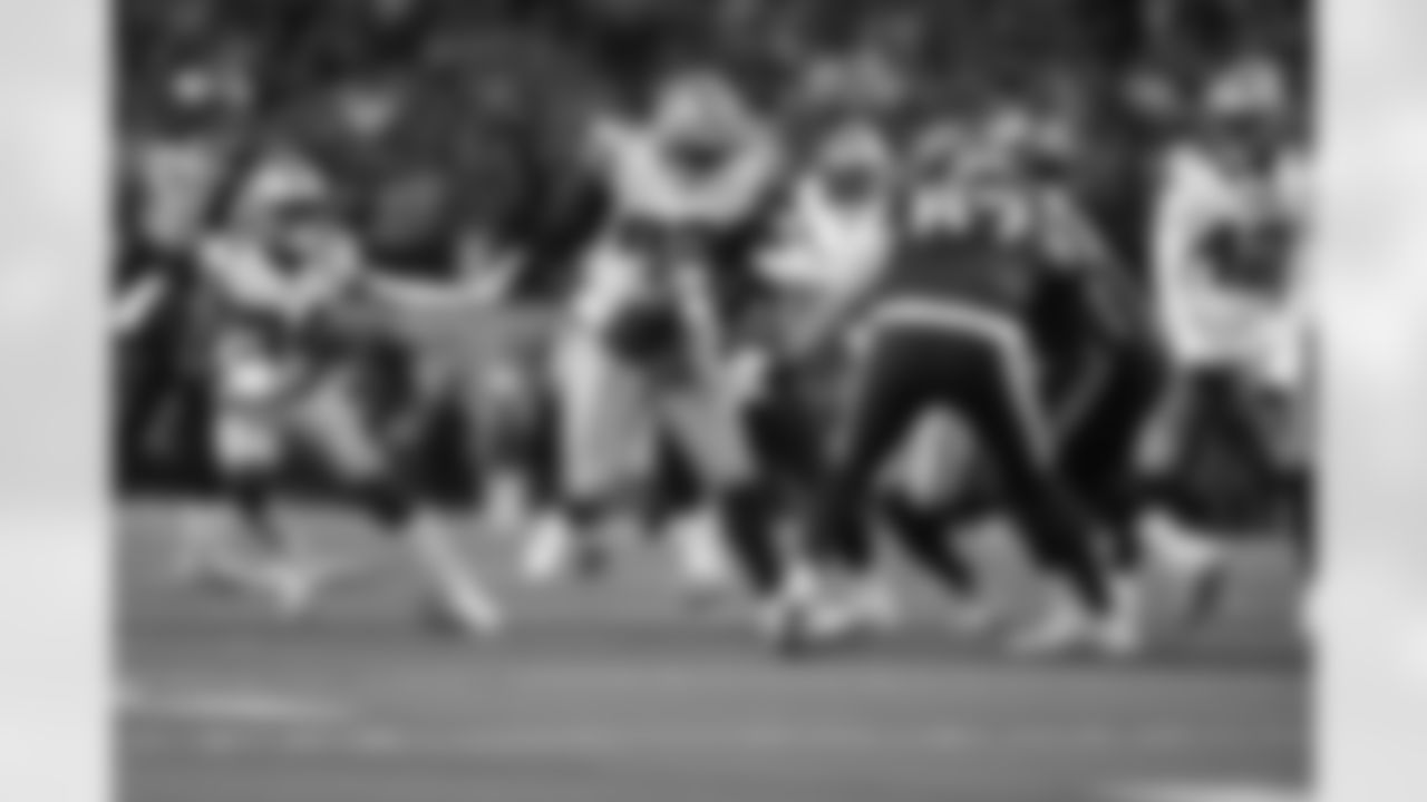 Big Man Pick
The Cowboys' defense couldn't have asked for a much better start, with an interception on the second play of the game. Donovan Wilson batted J.J. McCarthy's first pass of the game out of the air, and big Quinnen Williams came down with the interception for Dallas.
Williams' interception was the first turnover that the Cowboys have forced in two games, with their last coming on November 23 against the Eagles. It's their first interception since November 17 against the Raiders.
The interception was the second of Quinnen Williams' career, and his first since 2023 against the Philadelphia Eagles in Week 6.