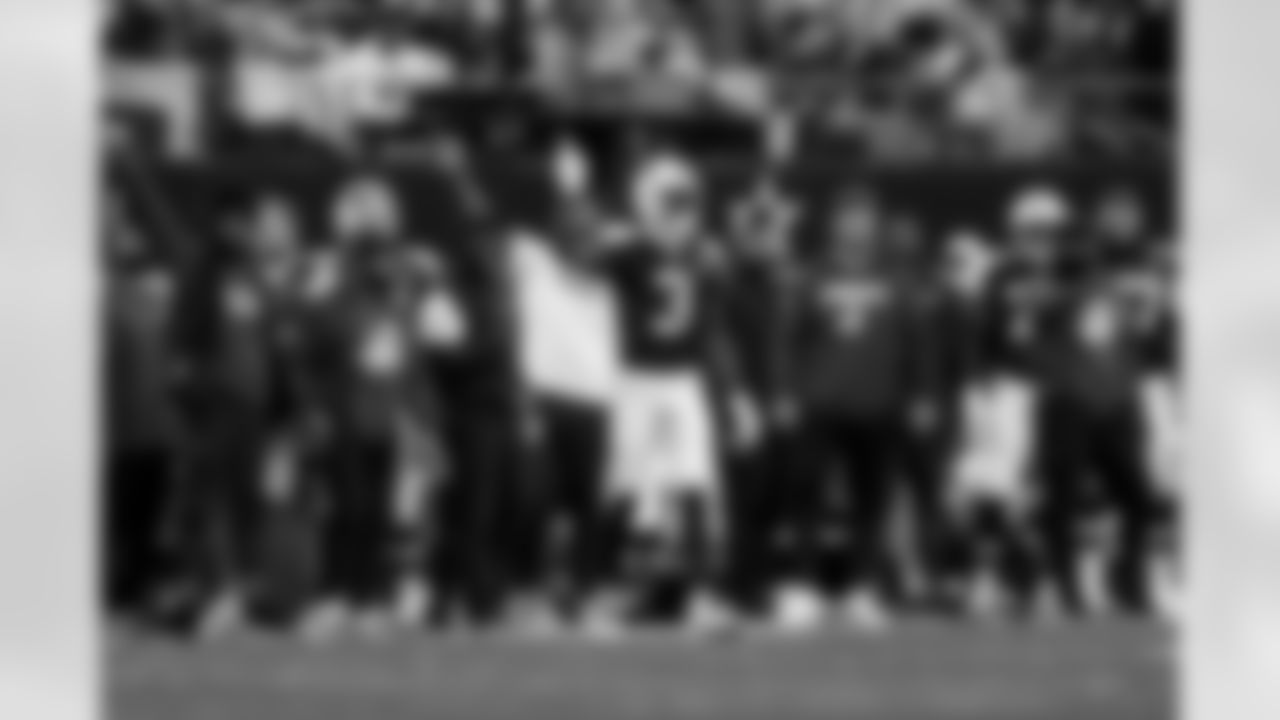 20251127_DAL_vs_KC_Action-133