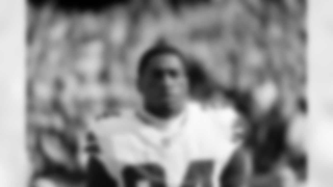 #24 | S | Israel Mukuamu
Mukuamu agrees to terms with DAL (3/13)
