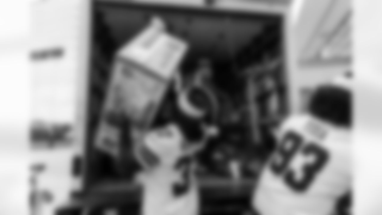 20251201_Rookie_Club_Angel Tree-44