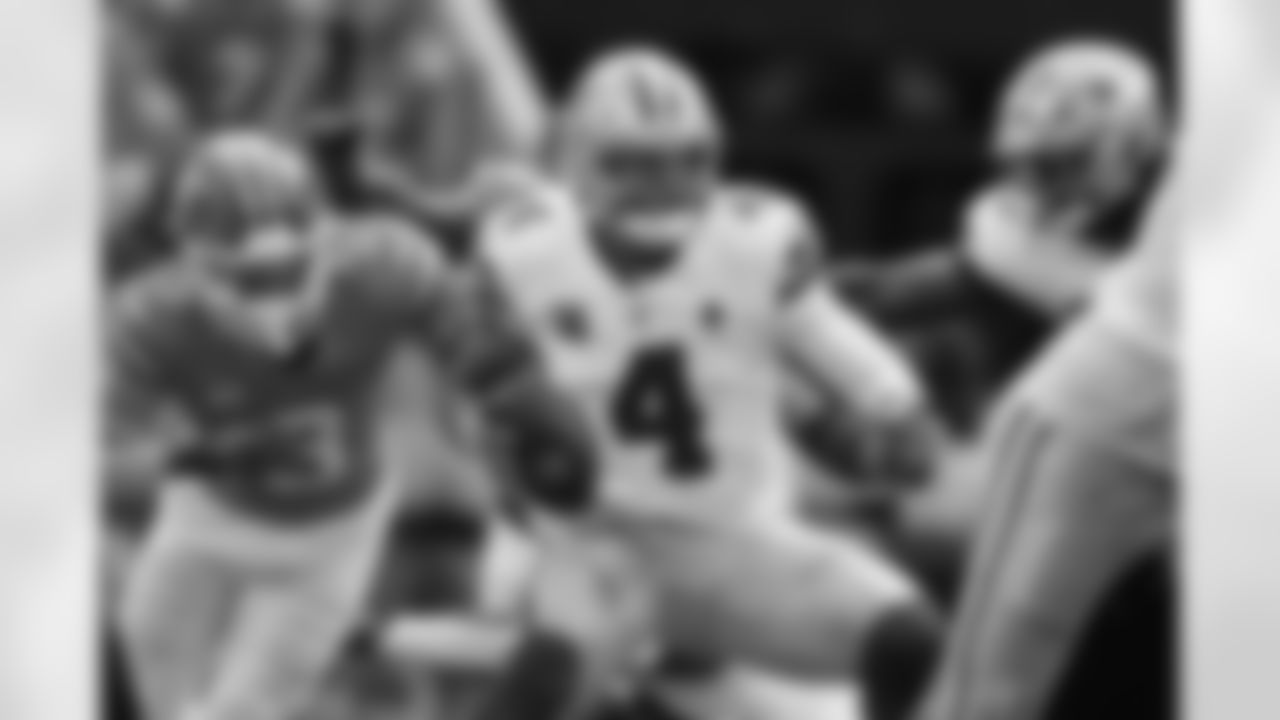 Under Duress
The Cowboys knew coming in that they were going up against the best pass rush unit in the NFL in the Denver Broncos. Denver had 34 sacks, eight more than the next closest team in the NFL, going into Week 8. 
Denver constantly was in the back field, making things difficult for the Cowboys offensive line. Dak Prescott was sacked twice, and the Denver defense recorded 21 total pressures on Prescott over the course of the afternoon. 
While facing pressure, Prescott was able to complete six of his 11 passing attempts for 62 yards and an interception. He was also able to escape the pocket and scramble more than he wanted, finishing with six rushes for 31 yards and actually leading the Cowboys rushing attack in yards per carry.