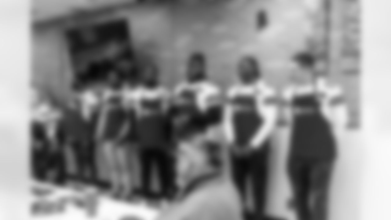 20251112_Early_Thanksgiving_FtWorth-21