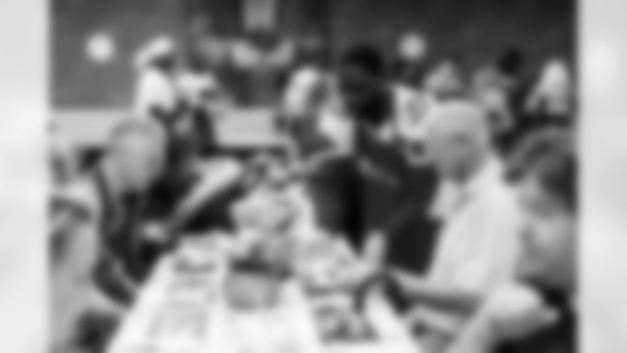 20251112_Early_Thanksgiving_FtWorth-52