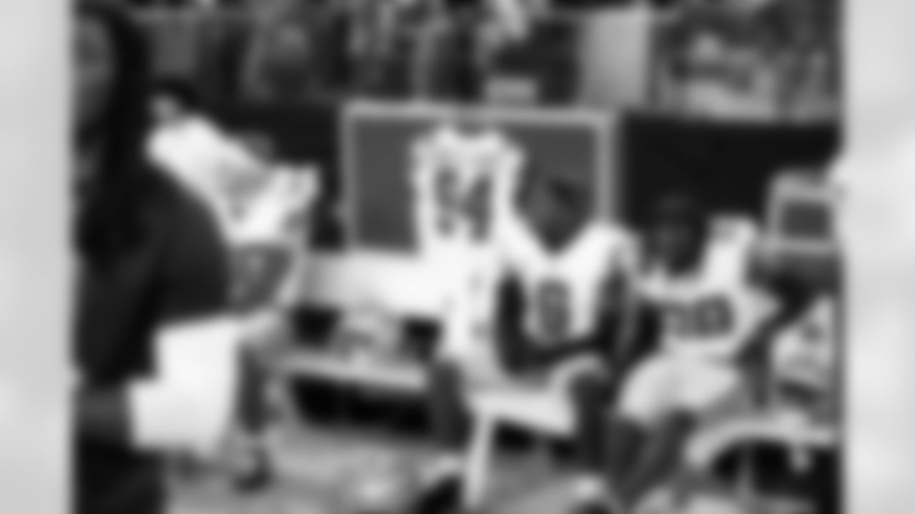 16 November 2025:   Views 
of the Dallas Cowboys during the first half of their NFL regular season game against the Las Vegas Raiders at Allegiant Stadium in Las Vegas, Nevada.  Photo by James D. Smith/Dallas Cowboys