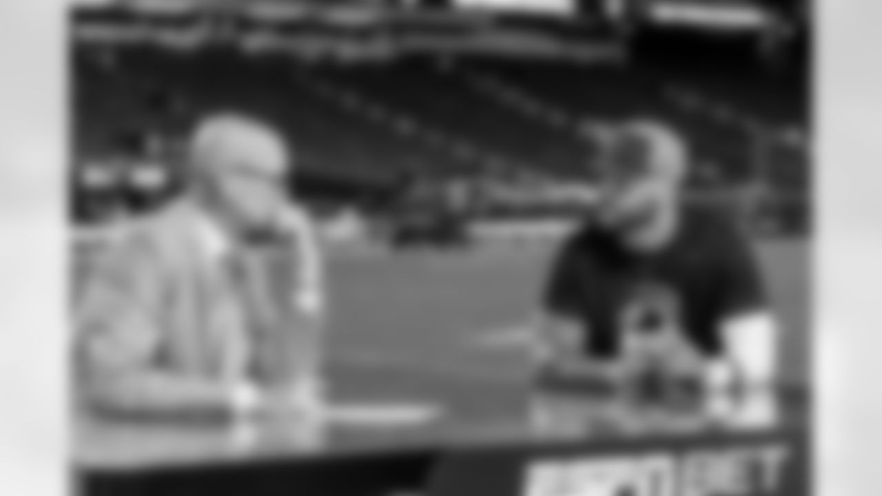 20251117_DAL_@_LV-703