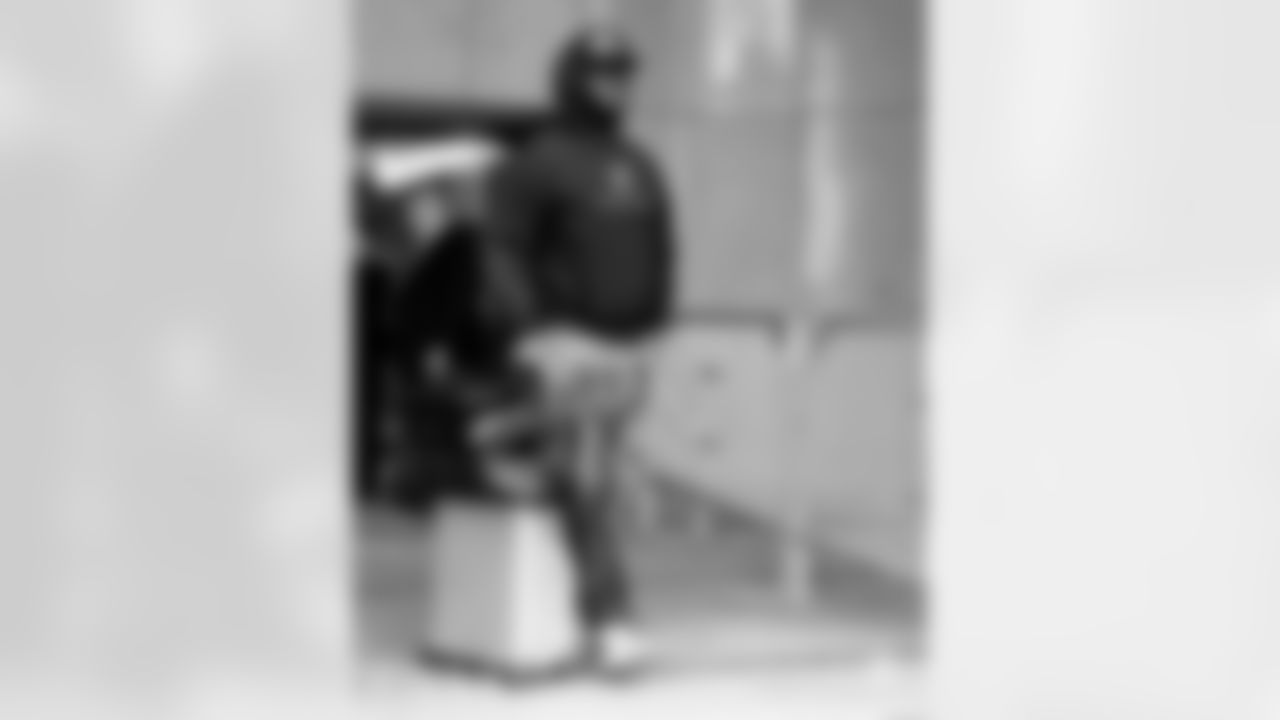 20251225_Arrivals-52