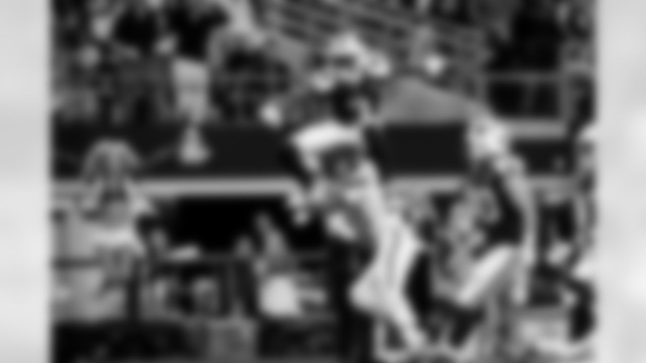 20251127_DAL_vs_KC_Action-263