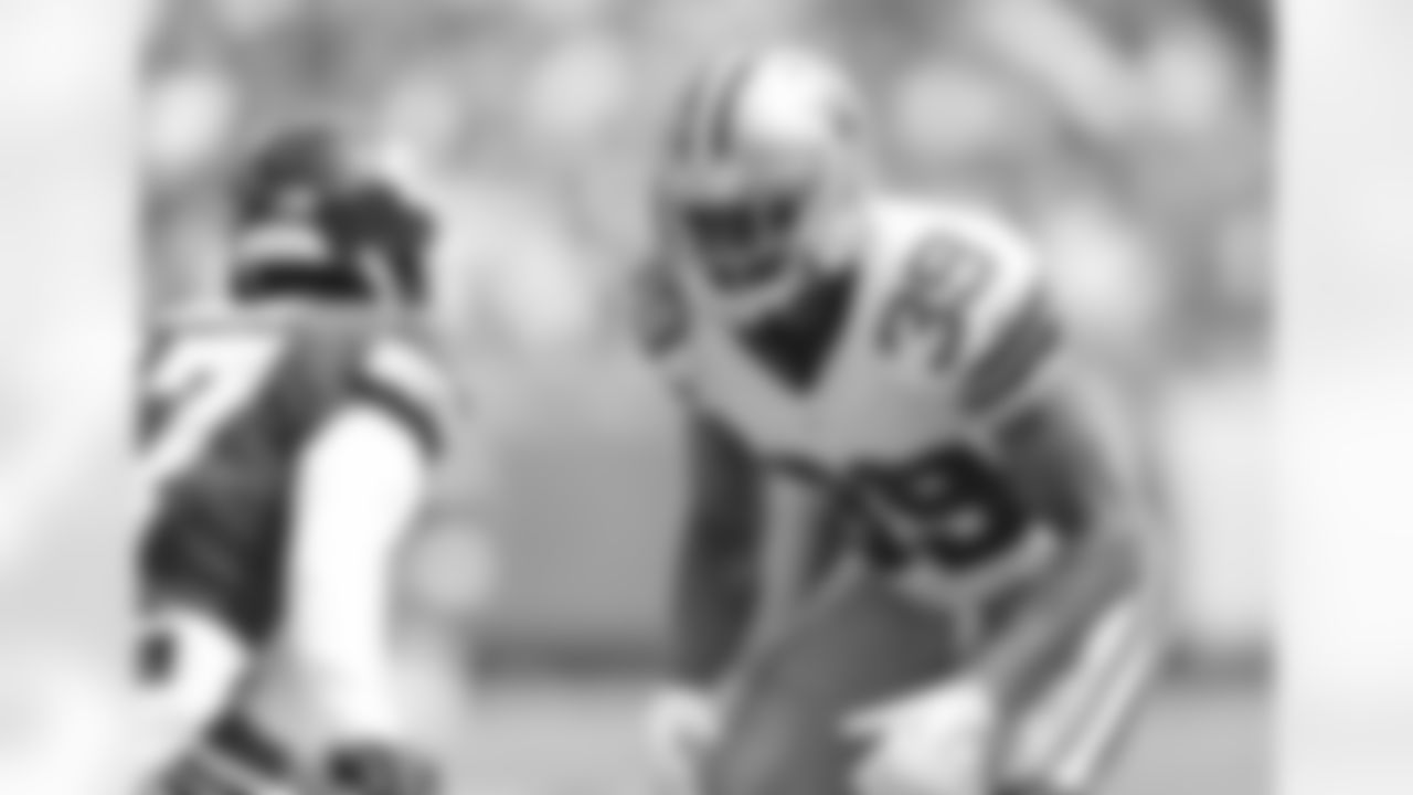 *7) Following four seasons with the Chiefs, this cornerback came to the Cowboys in 2012 after signing one of the biggest free-agent deals in franchise history. *
The Cowboys inked Brandon Carr to a five-year, $50 million deal in 2012, which is really the last big contract the team has given to an outside free agent. Unfortunately, some would say he was playing in a defensive system that didn't really suit him and thus struggled to live up to the contract. However, Carr started every game during those five seasons and recorded seven interceptions, including returning two for touchdowns, while also posting 44 pass breakups. He would go on to play three seasons in Baltimore before wrapping up his 13-year NFL career with a three-game stint back in Dallas during the 2020 campaign.