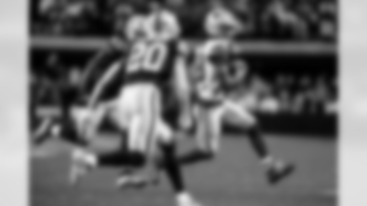 20251117_DAL_@_LV-440