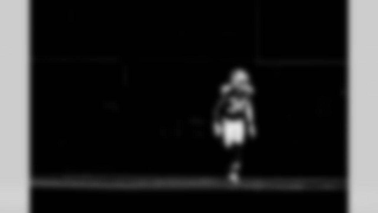 20251127_DAL_vs_KC_Action-64