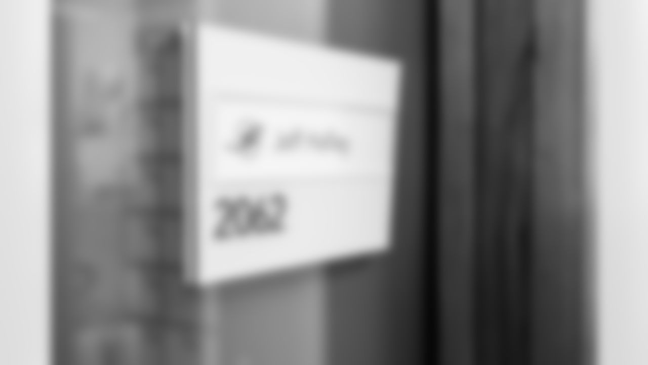 Miami Dolphins head coach Jeff Hafley arrives to the Baptist Health Training Facility on Thursday, Jan. 22, 2026, in Miami Gardens, Fla. (Peter McMahon/Miami Dolphins)