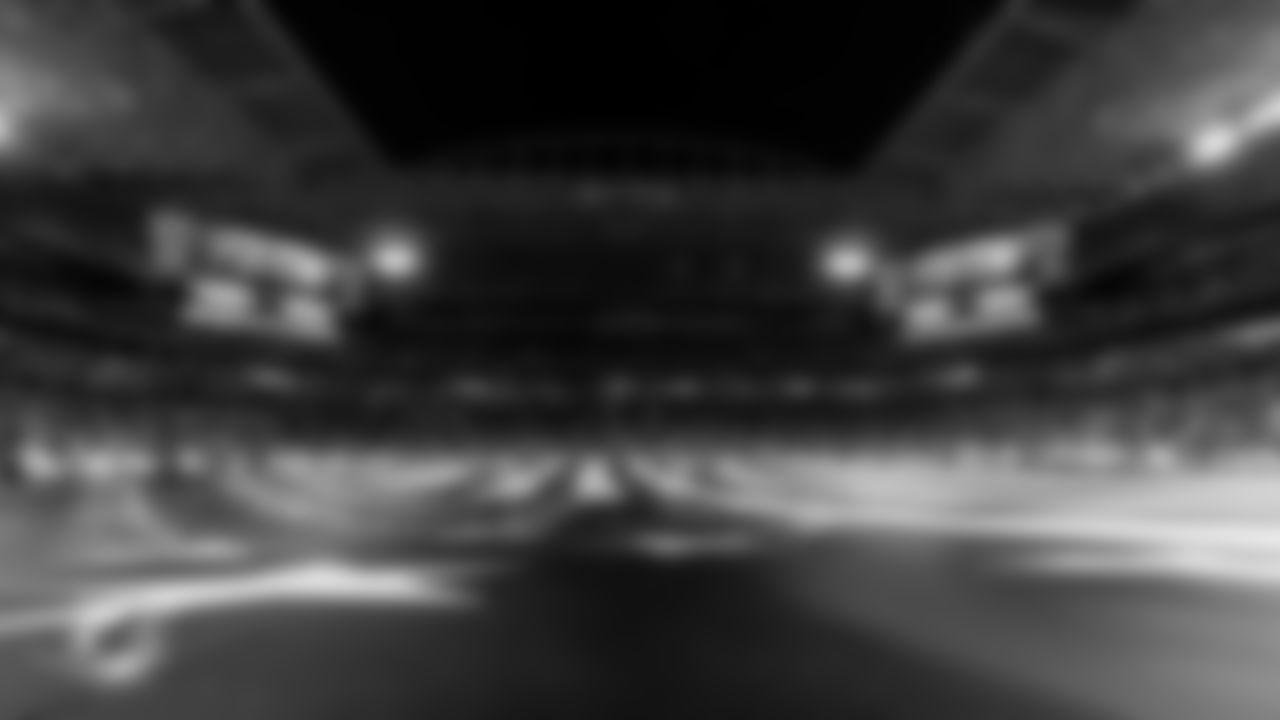 General view of National Anthem before an NFL football game between the Miami Dolphins and Baltimore Ravens on Thursday, Oct. 30, 2025 in Miami Gardens, FL. (Jose Pineiro/Miami Dolphins via AP)